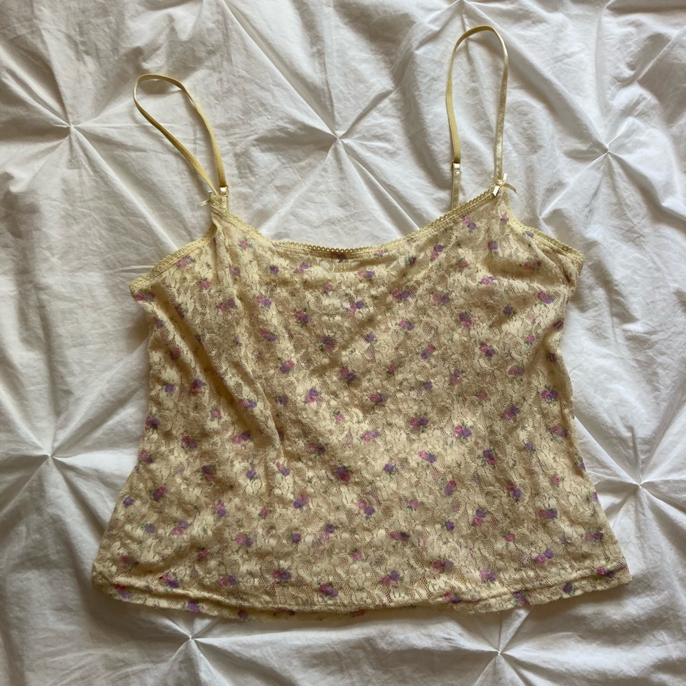 Lace floral tank top